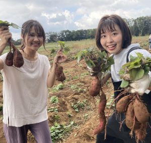 らぽっぽ なめがたファーマーズヴィレッジおいも掘り&焼きいも体験2021
